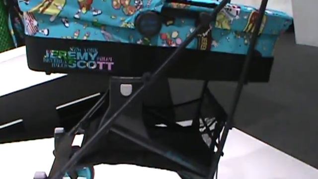 Jeremy Scott ed. Cybex Stroller смотреть онлайн