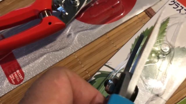 Обзор садового инструмента Kamaki (Япония). Секаторы и пилы смотреть онлайн