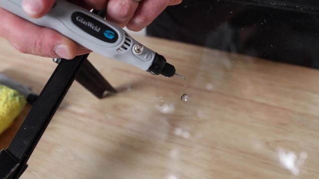 GlasWeld Windshield Repair Drill + Pit Polisher Demo смотреть онлайн