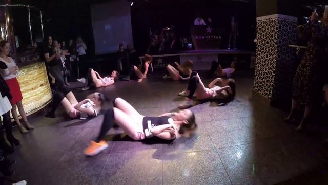 Twerk girls team "Dance Center" Хореограф Ю.Пенч/ г.Черкассы "Manhattan" смотреть онлайн