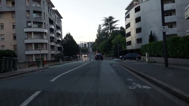 அன்னிமாஸ் முதல் ஜெனீவா கார் ஓட்டம் Annemeasse to Geneva Car drive in spring смотреть онлайн