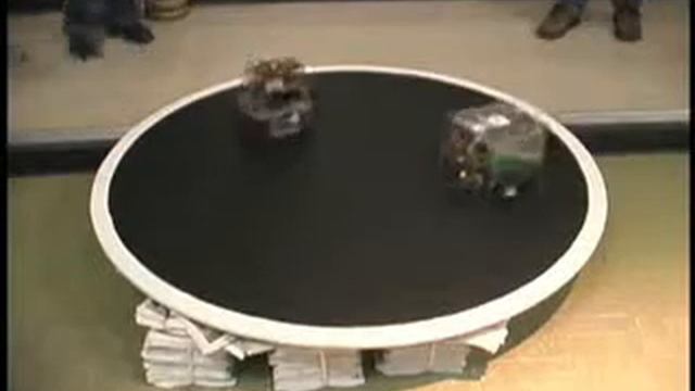 Robowars 05 - Concordia University Robotic Games - by Nalin Ahangama смотреть онлайн