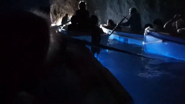 Blue Grotto Capri или Голубой Грот на Капри (видео №3) смотреть онлайн
