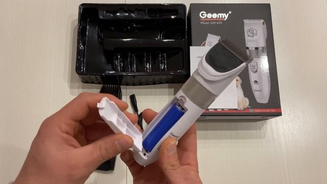 Лучшая за свои деньги. Машинка для стрижки животных Geemy GM 634 смотреть онлайн