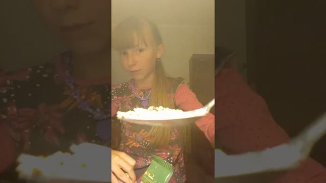 Чем кормить перепёлок. Можно ли их кормить чем захочу? смотреть онлайн