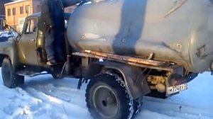 вакуумную бочку расправили водовозкой