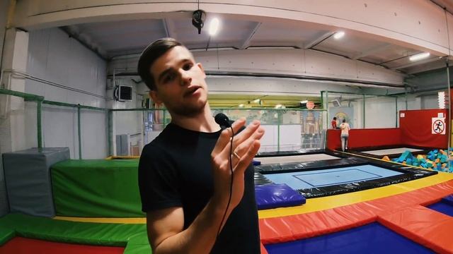 Простые трюки на батуте для новичков. #1 смотреть онлайн