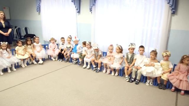Как прошел первый Новый год в детском саду у Левы смотреть онлайн