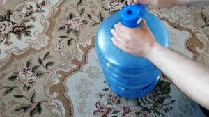 как открыть бутыль с артезианской водой