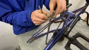Как поменять цепь на велосипеде BMX?