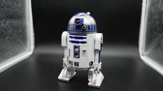 Recensione R2-D2 Bandai