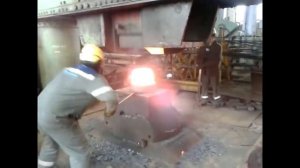 Секрет вечной стали от прадедов Результаты анализов образцов металла. ТВЧ печь машинного типа.mp4