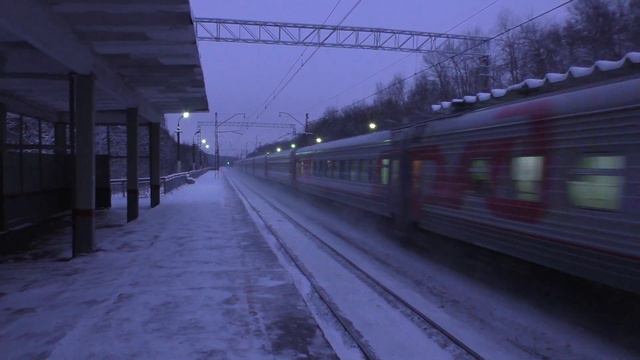 Электровоз ЭП2К-314 с поездом № 405 Москва - Волгоград смотреть онлайн
