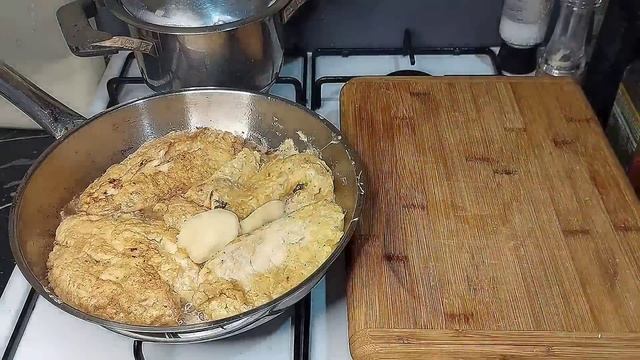 Tavuk yemeklerinin Kralı unutulmuş et sularından yapılan Ana Yemek tarifi SOSLU TAVUK смотреть онлайн