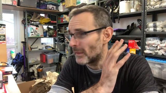 My day as a full time ebay reseller... смотреть онлайн