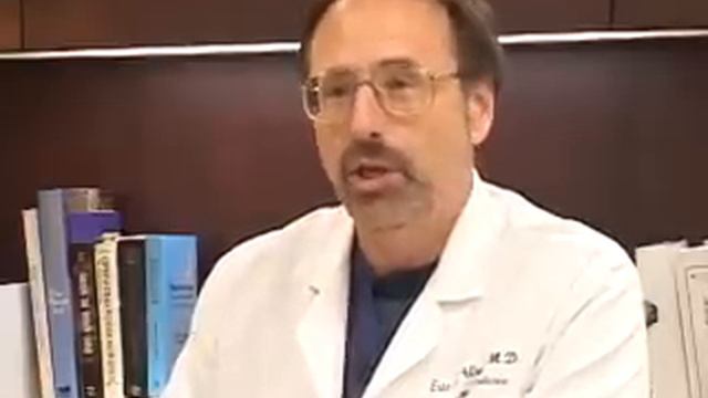 Flu symptoms, Stanford, Eric A. Weiss, MD смотреть онлайн