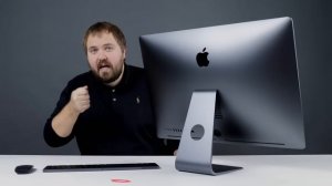 Распаковка iMac Pro - самого мощного компьютера Apple в истории...