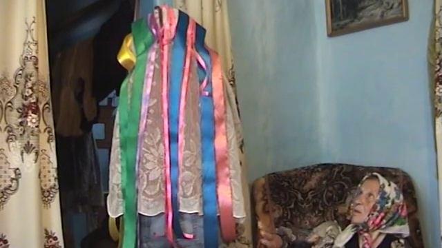 О свадьбе, свадебных цветах и венке смотреть онлайн