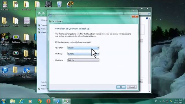 Making a Backup in Windows 7 смотреть онлайн