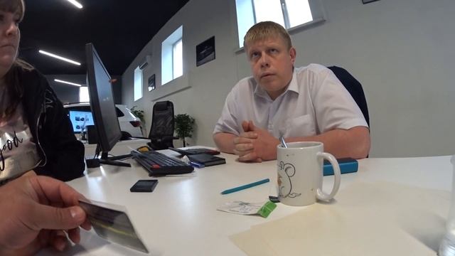 Директор автосалона "RT МОТОРС" продал флеш карту за 200К и не хочет рассказать что это такое смотреть онлайн