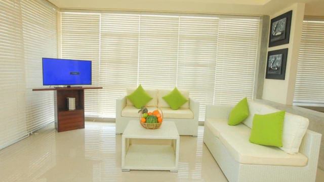Beacon Beach Negombo, Negombo, Sri Lanka смотреть онлайн