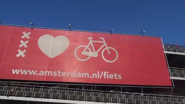 Стоянка велосипедов в голландии смотреть онлайн