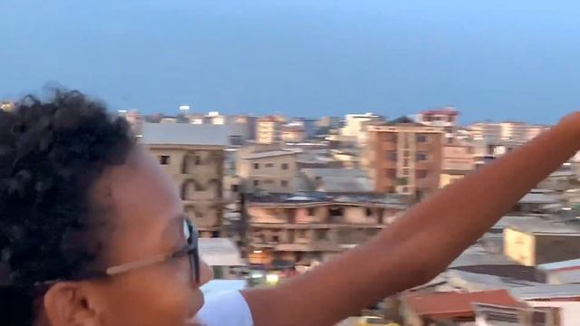 Part 1, Douala - Cameroun. View from our rooftop May 19, 2020 [Douala, Cameroon] смотреть онлайн