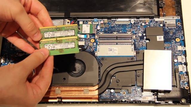 Разбор и апгрейд ноутбука Lenovo Legion Y520