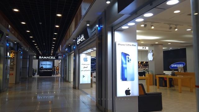 TEHRAN 2022 - Walking on Hafez Street & Iran Mobile Market / تهران смотреть онлайн