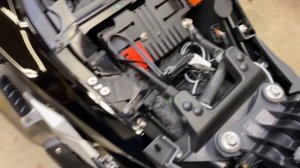 BMW F 900 R Panel Removal and Air Filter