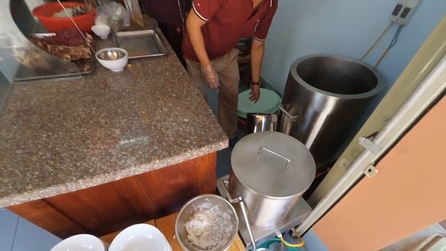 Самый вкусный национальный суп Вьетнама. Чем кормить ребенка во Вьетнаме.