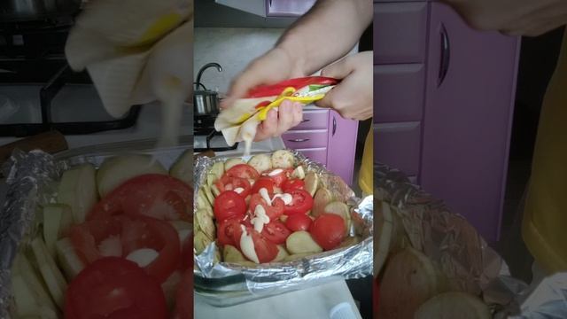 ЗАПЕЧЕННЫЕ БАКЛАЖАНЫ смотреть онлайн