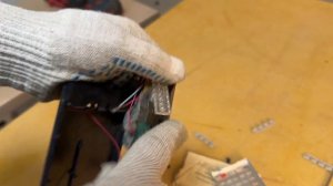 Нам попался Микрокалькулятор Электроника МК-33. Узнаем, на чем он собран