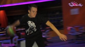 Как играть в боулинг?