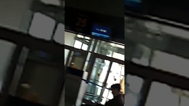 Мы в аропорте ,,Внуково" смотреть онлайн