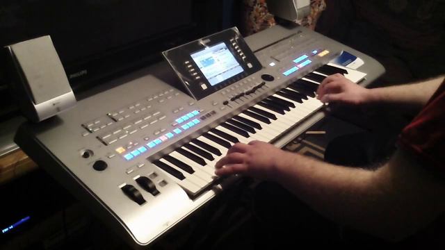 Joy To The World Played On Yamaha Tyros 4 смотреть онлайн