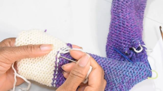How to Knit Socks on the Sentro Knitting Machine + Helpful Maker Notes смотреть онлайн