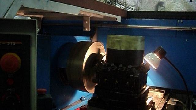 Специальный токарный станок с ЧПУ мод. 16Р40Ф3 РМЦ 3000мм. ЧПУ НЦ210 ОМРОН Тестовая проточка деталей смотреть онлайн