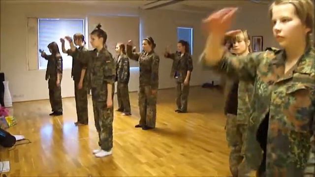 Kohti on stage showta osa 2.wmv смотреть онлайн