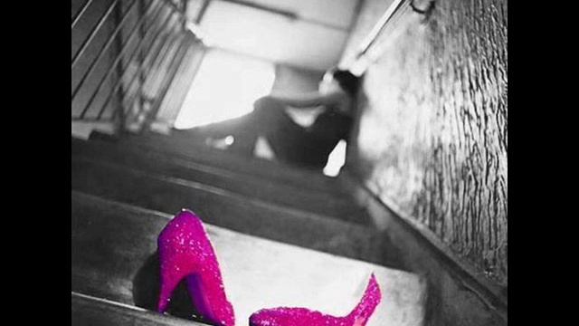 Pink Love - Blonde Redhead смотреть онлайн
