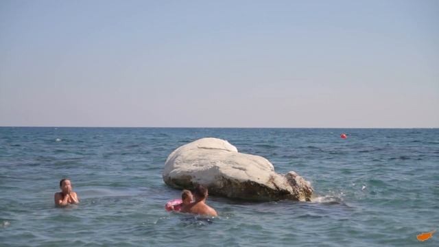 Средиземное море, Кипр, Губернаторский пляж (Governor’s beach) смотреть онлайн