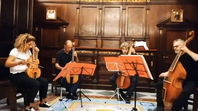 HENRY DU MONT: Allemanda gravis for Viol Consort. смотреть онлайн