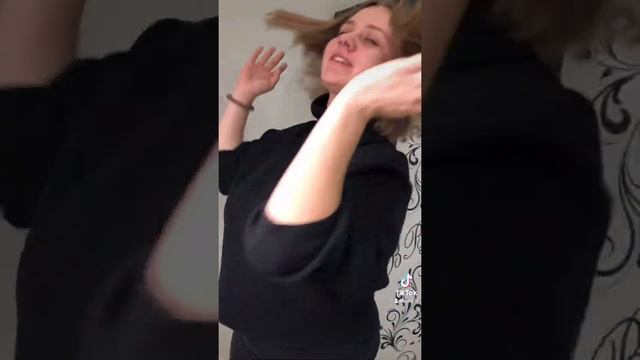 Стрижка каре/стрижка на средние длину/ Стрижка женская 2022 смотреть онлайн