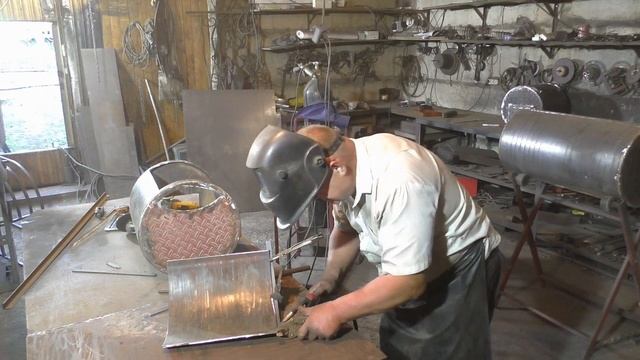 Супер смокер сделанный своими руками .Смокер , гриль , мангал , bbq . смотреть онлайн