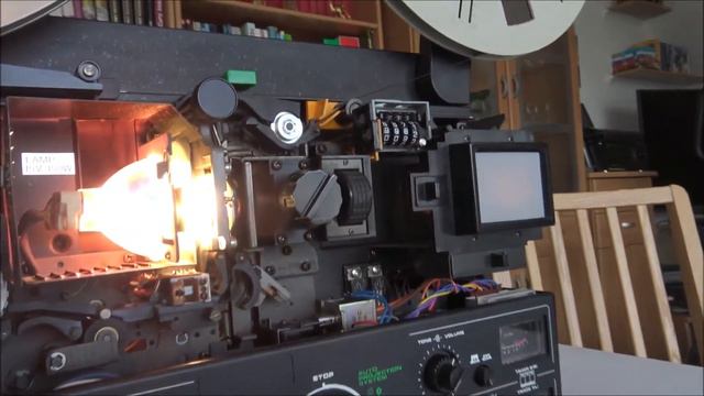Proiettore Super8 CHINON Sound Stereo SS - 1200