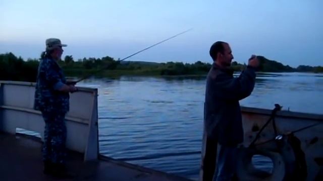 Зеленодольск. Вечерняя рыбалка смотреть онлайн