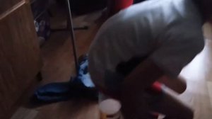 Сел на бутылку!