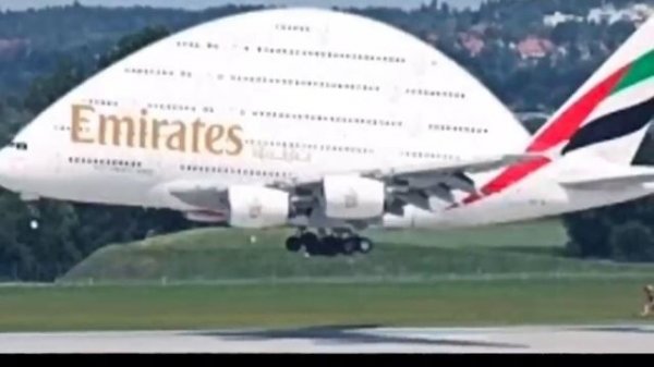 Funniest Plane PHOTOSHOP’S ??