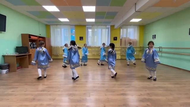 Хореографическая композиция "Дыхание севера" студия хореографии "Маски" смотреть онлайн