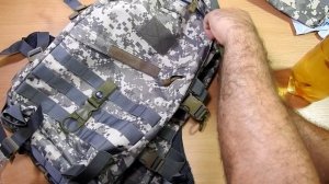 Тактические обвесы на рюкзак под стропы Molle - подсумки, навесные карманы, карабины и фиксаторы